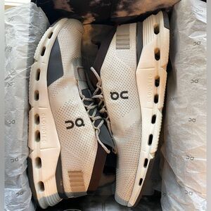 On Cloudnova White/Umber Men's Active Lifestyle Running Shoes Brand Size US 10.5